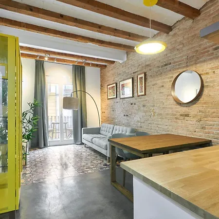 64 In A Typical Barcelona's Old Building Apartamento Barcelona