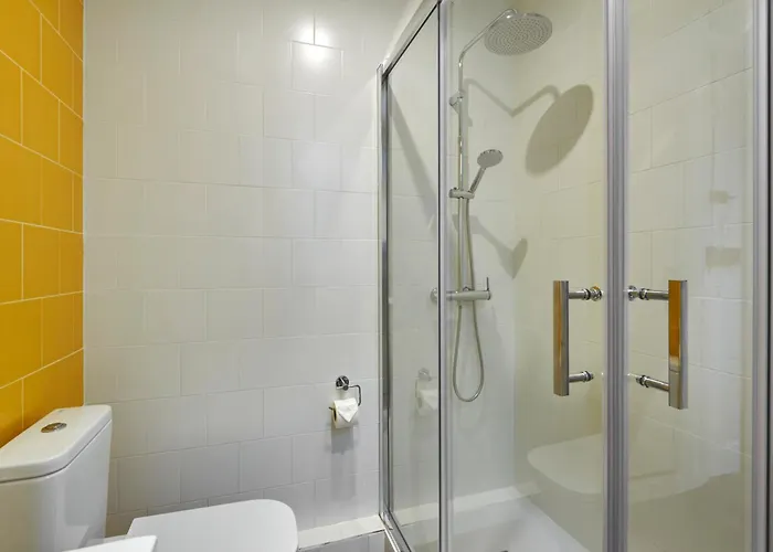 64 In A Typical Barcelona's Old Building 巴塞罗那